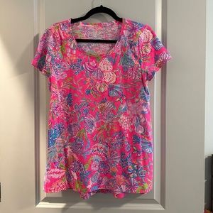 NWT Medium Lilly Pulitzer Etta scoop neck short sleeve tshirt